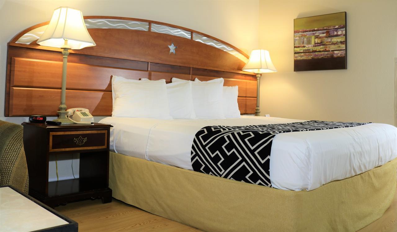كيسيمي Monte Carlo Inn- Near Disney المظهر الخارجي الصورة