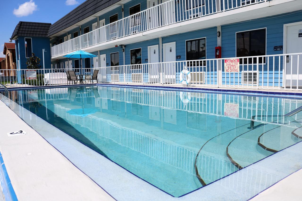 كيسيمي Monte Carlo Inn- Near Disney المظهر الخارجي الصورة